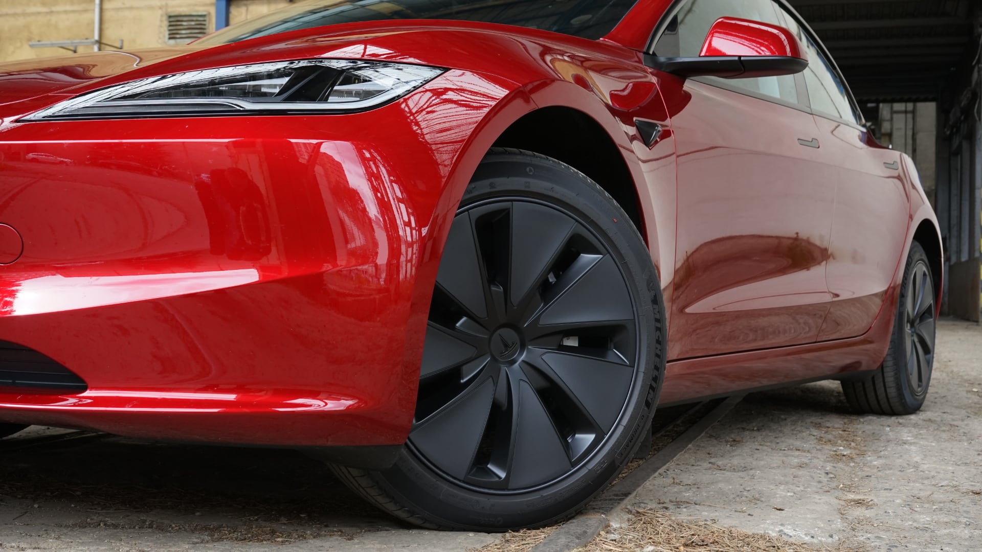 Nová Tesla Model 3 (2024) alias Highland test