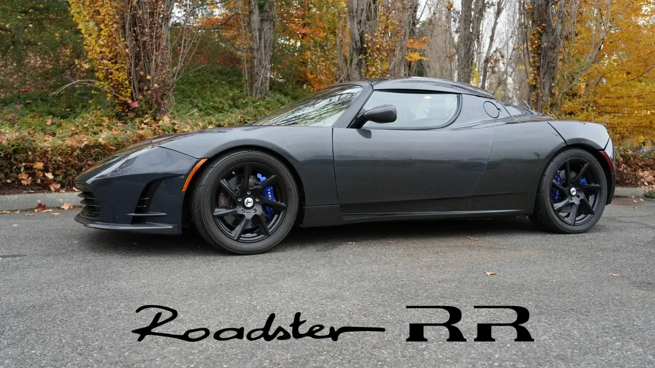 Prototyp Tesly Roadster RR je aktuálně na prodej | foto: teslaroadster-rr.com